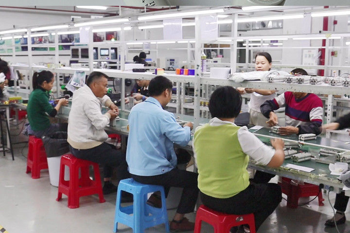 SHENZHEN KLESMAN TECHNOLOGY CO LTD производственная линия производителя