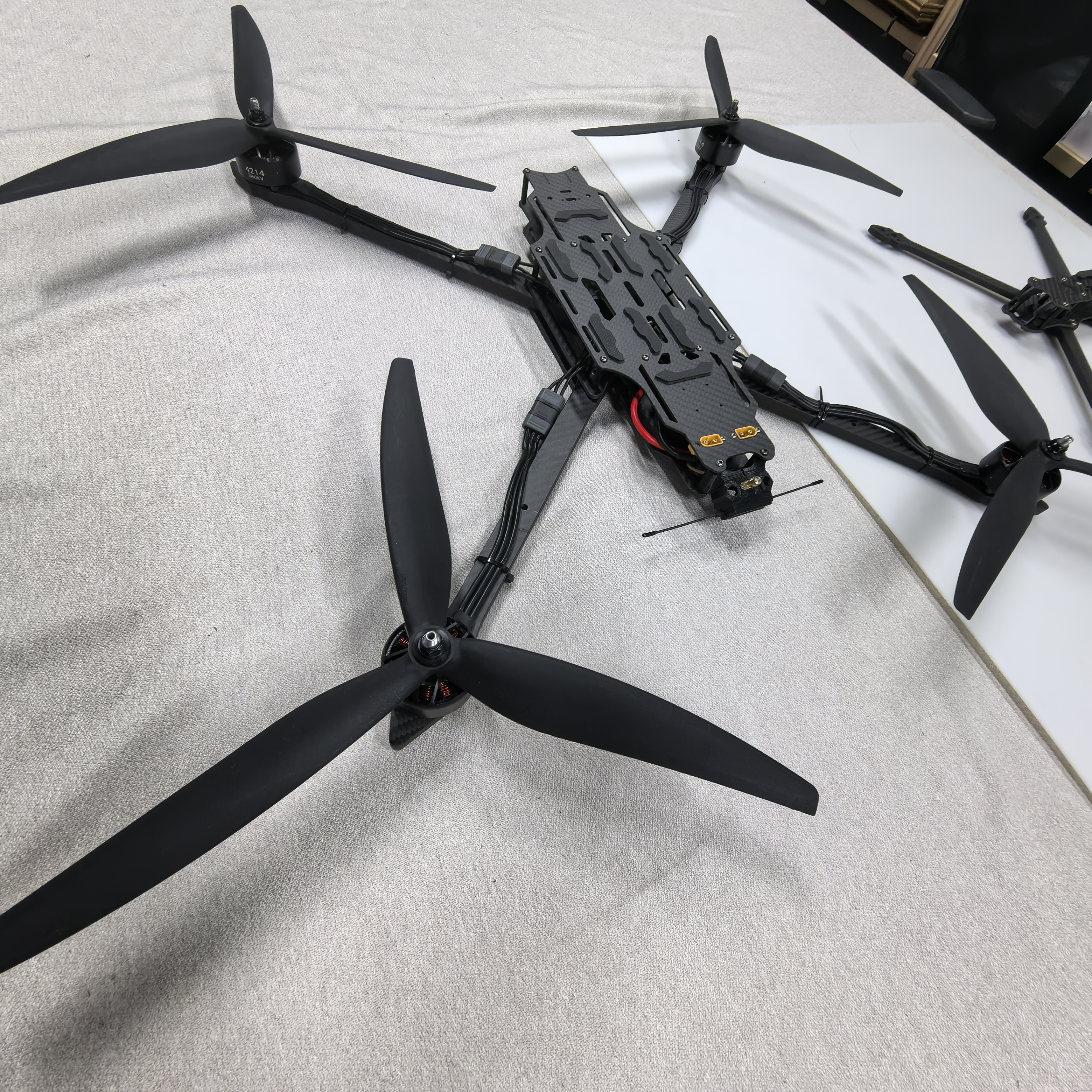 FPV Drone 15 дюймовый FPV Drone с полезной нагрузкой 7 кг, 5.8G 3W VTX ...